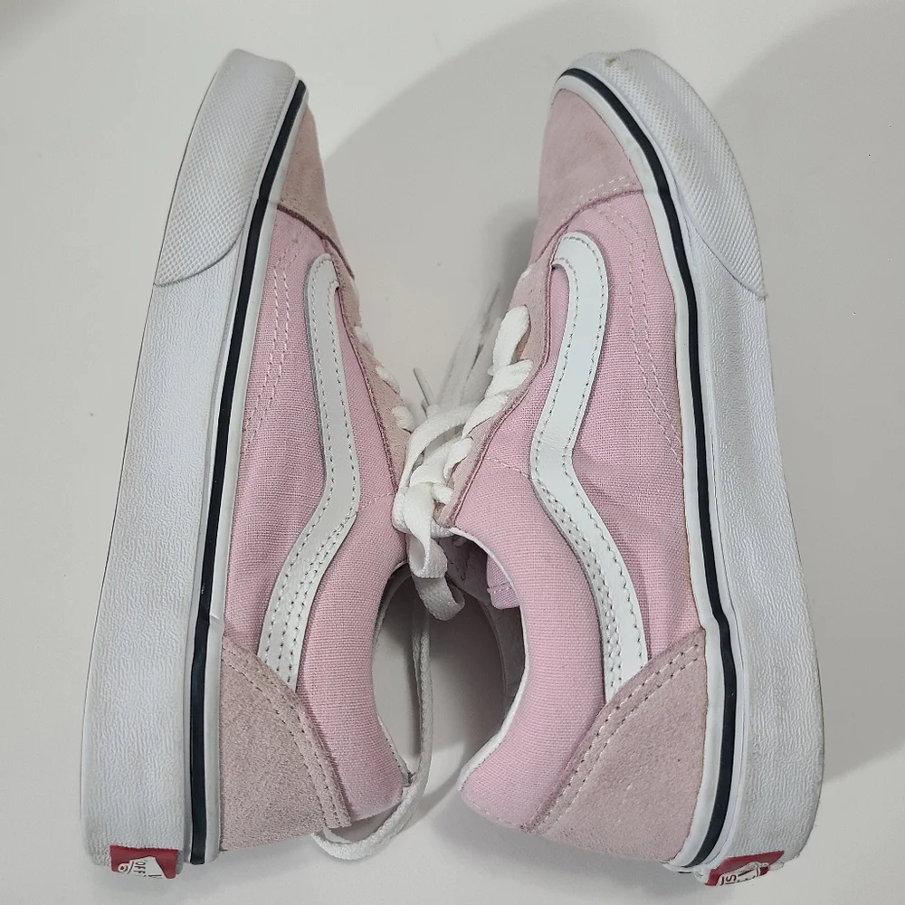 Vans Pink and White LIds Size 2.5 Kids‎
